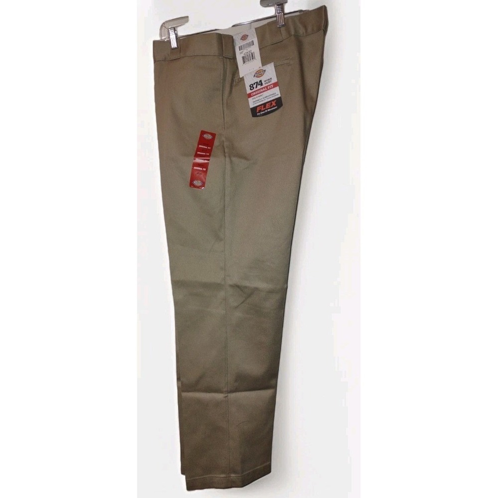 Dickies Work Pants 874 Men's 42X32  Pockets Durable Original Fit  Flex For Ease